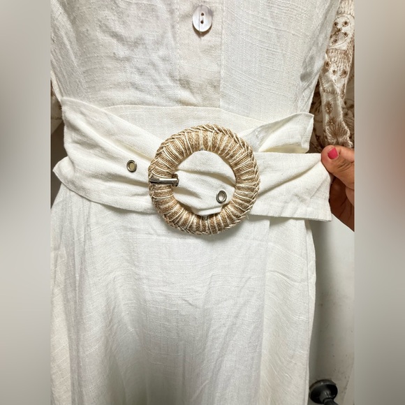 Solitaire Cream Long Sleeve Dress with Floral Details - Picture 3 of 10